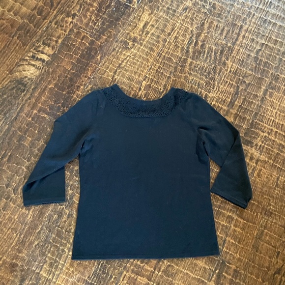 Women’s Black Top - Picture 6 of 7